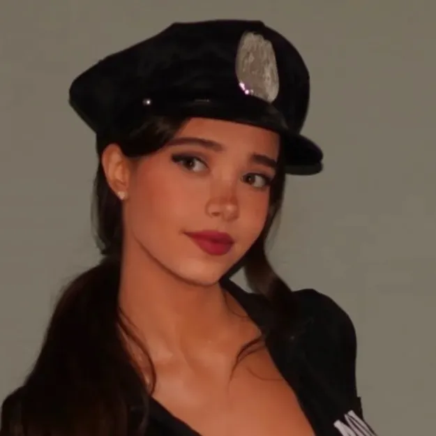 Thumbnail of Лидия Вайолет
