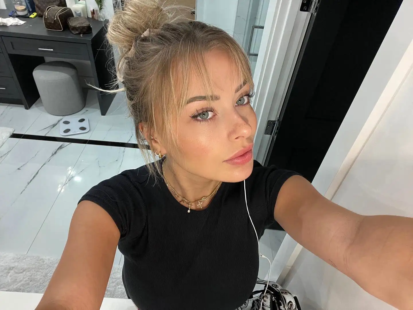Thumbnail of Коринна Копф