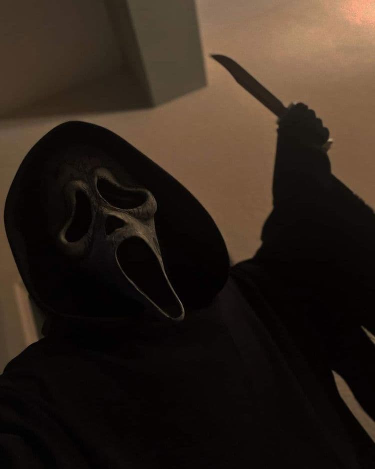 Thumbnail of Ghostface