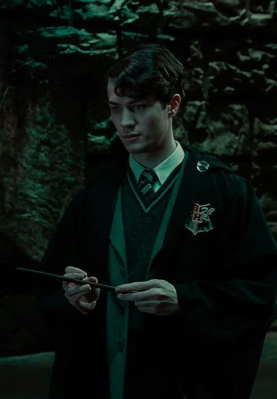 Thumbnail of Tom Riddle