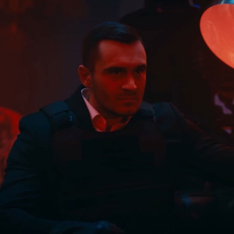 Thumbnail of Vladimir Makarov