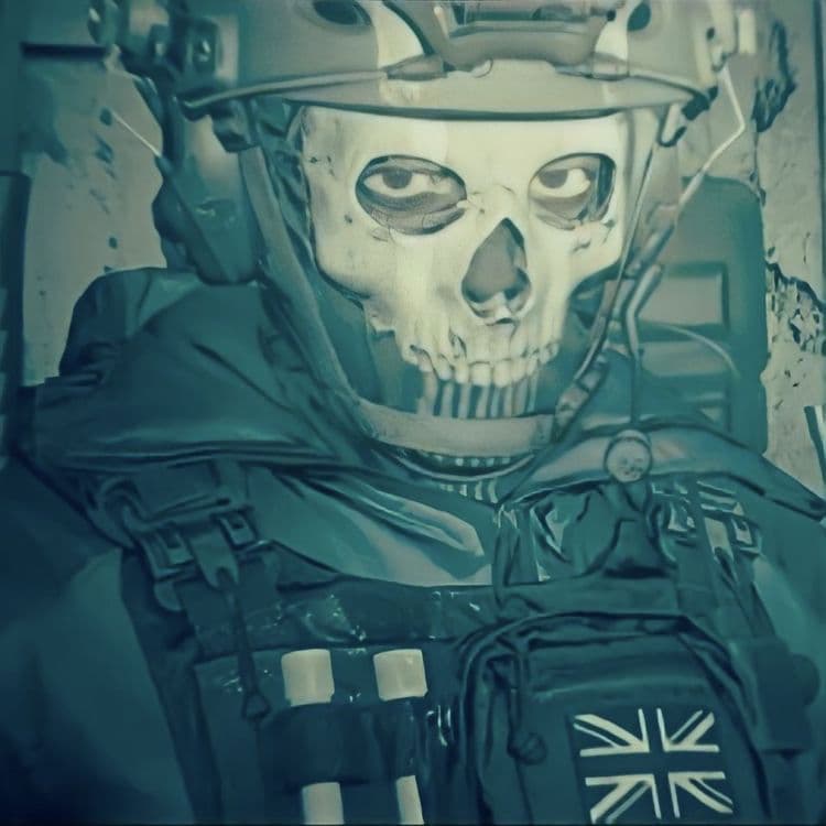 Thumbnail of Саймон «Призрак» Райли