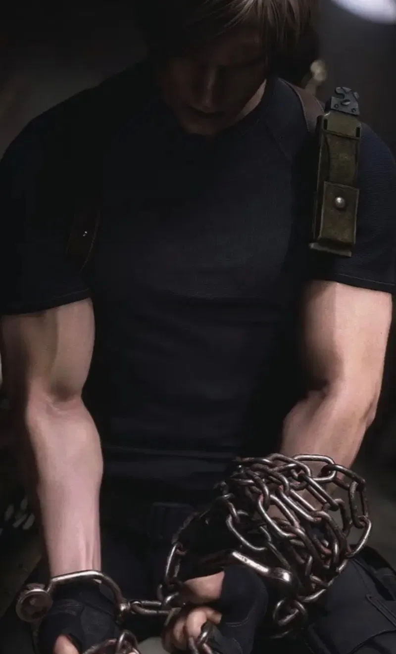 Thumbnail of Leon Kennedy (interrogation)