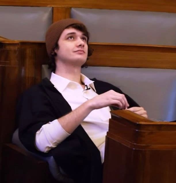 Thumbnail of Адвокат Уилбур Сут