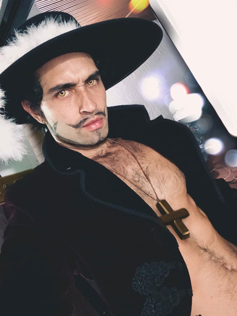 Thumbnail of Dracule Mihawk