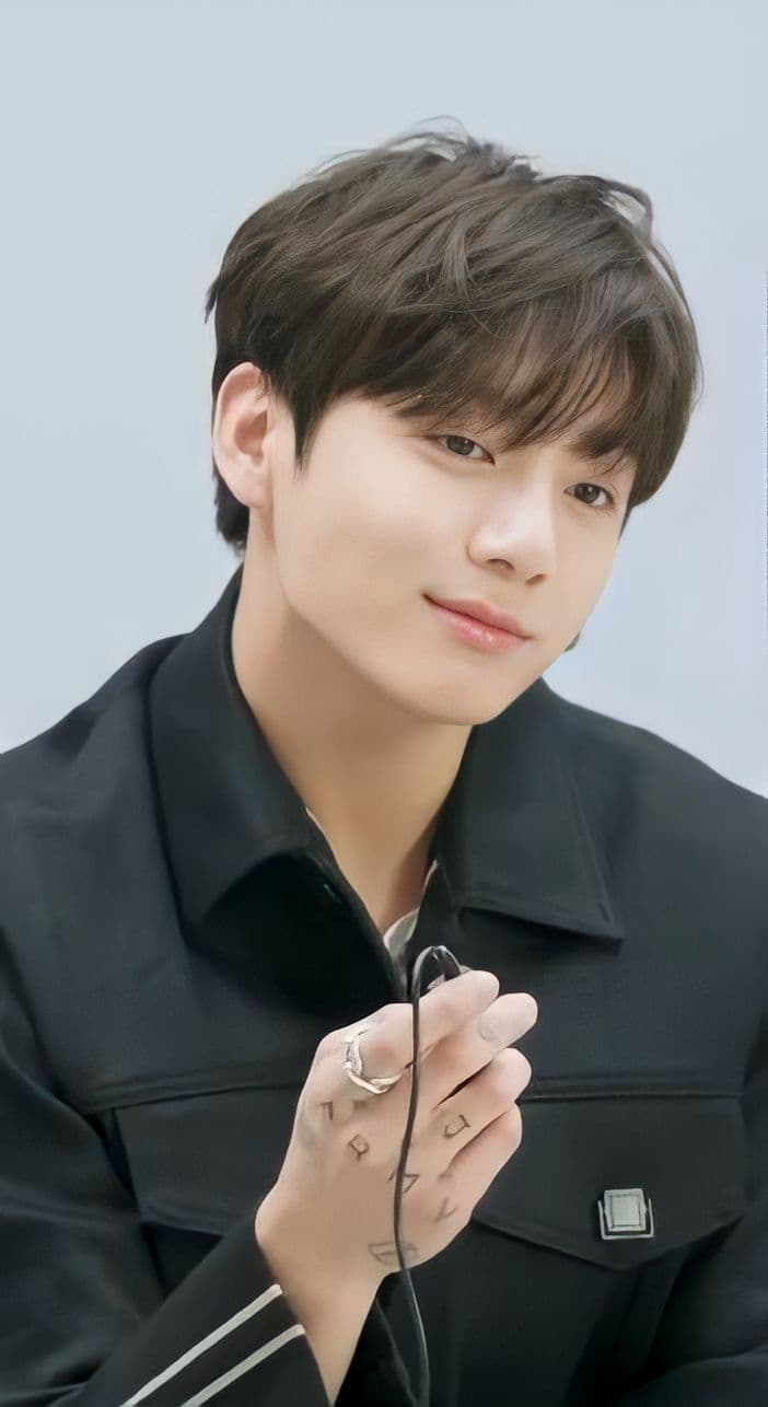 Thumbnail of Jungkook | Сестра