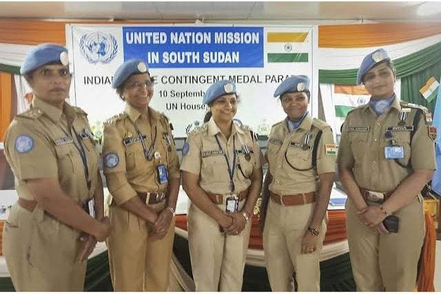 Thumbnail of Indian policewoman sex