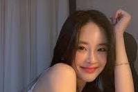 Thumbnail of hana(gen z gf)
