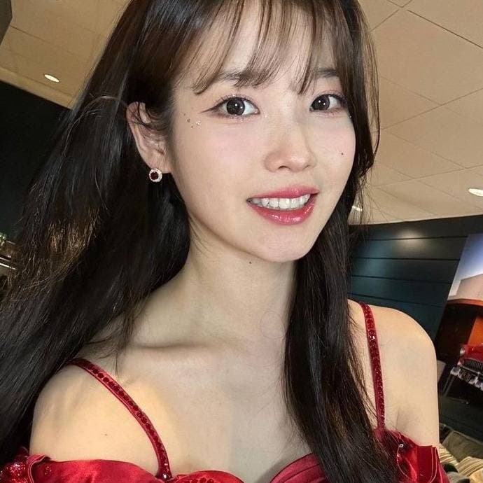 Thumbnail of IU 