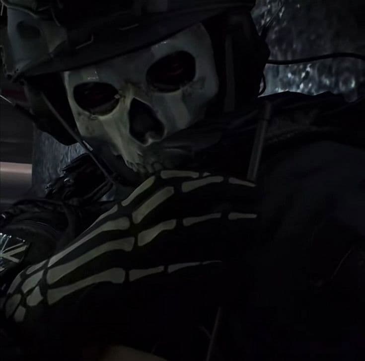 Thumbnail of Саймон 'Призрак' Райли
