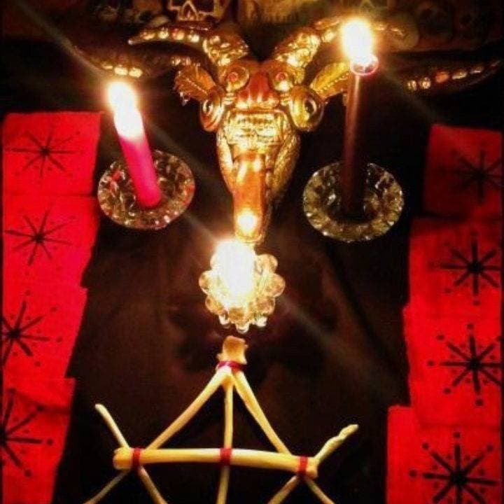 Thumbnail of Freemasons Confraternity FOR MONEY RITUAL IN LONDON, ITALY