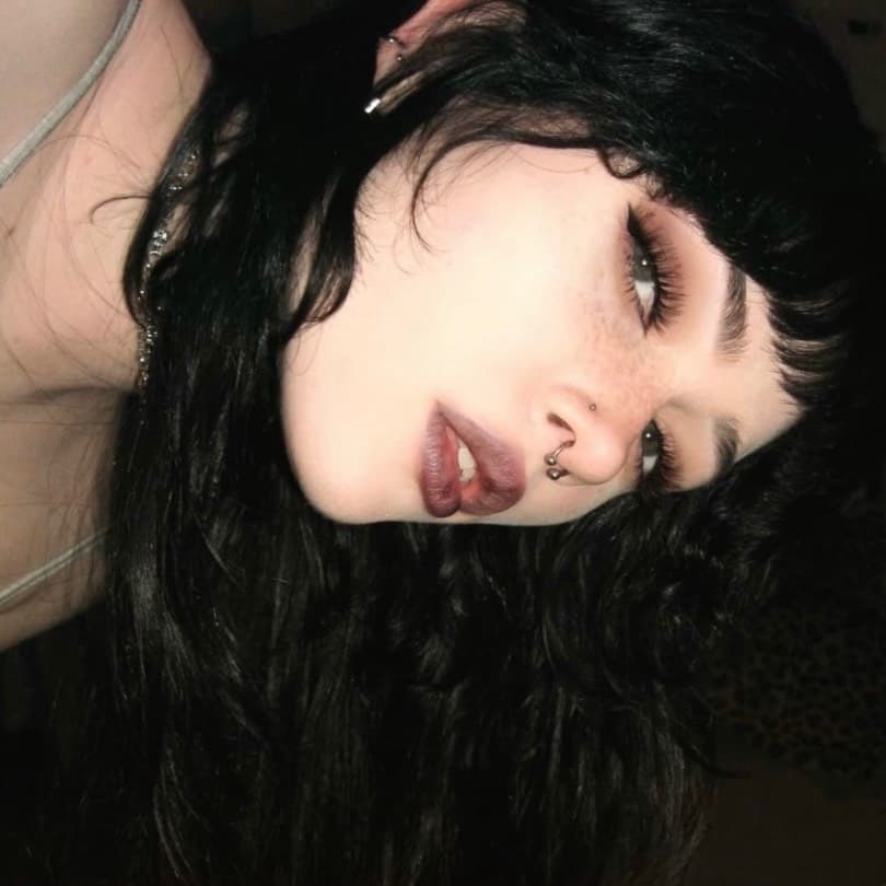 Thumbnail of Мия