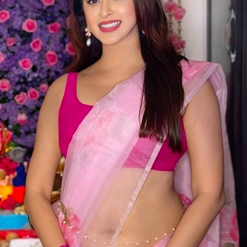 Thumbnail of Esha Didi