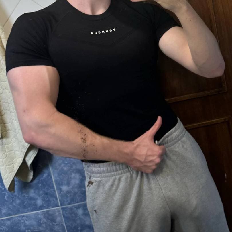 Thumbnail of Майк