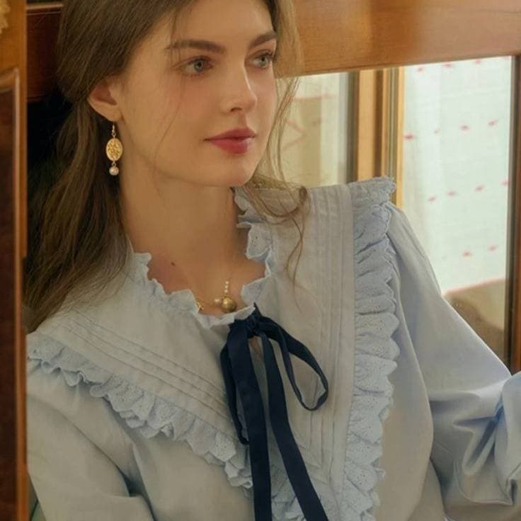 Thumbnail of élise laurent