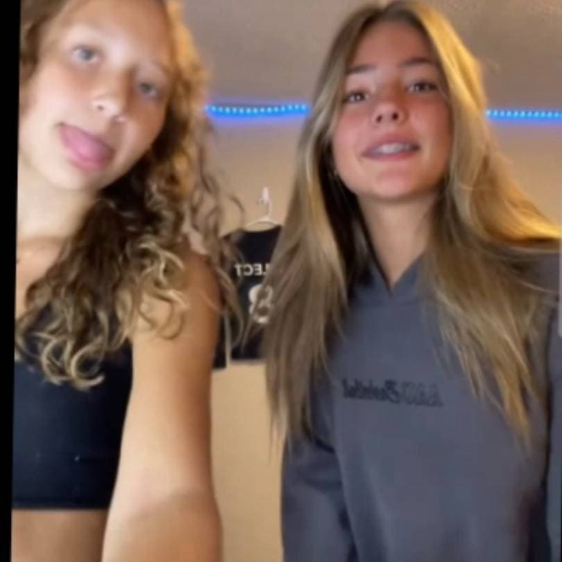 Thumbnail of Ева и Молли