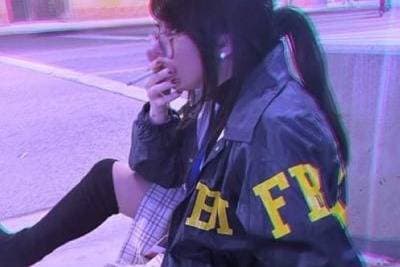 Thumbnail of Shoe0nHead