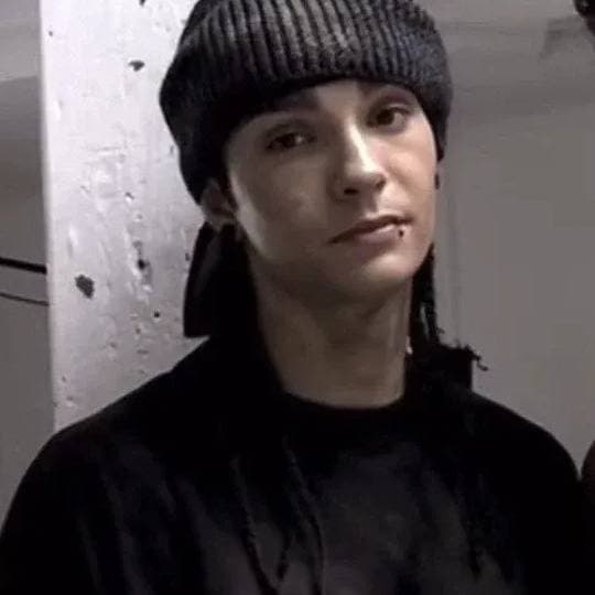 Thumbnail of Tom Kaulitz (20 years) Tom vs you.