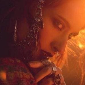 Thumbnail of Гитана (испанская цыганка)