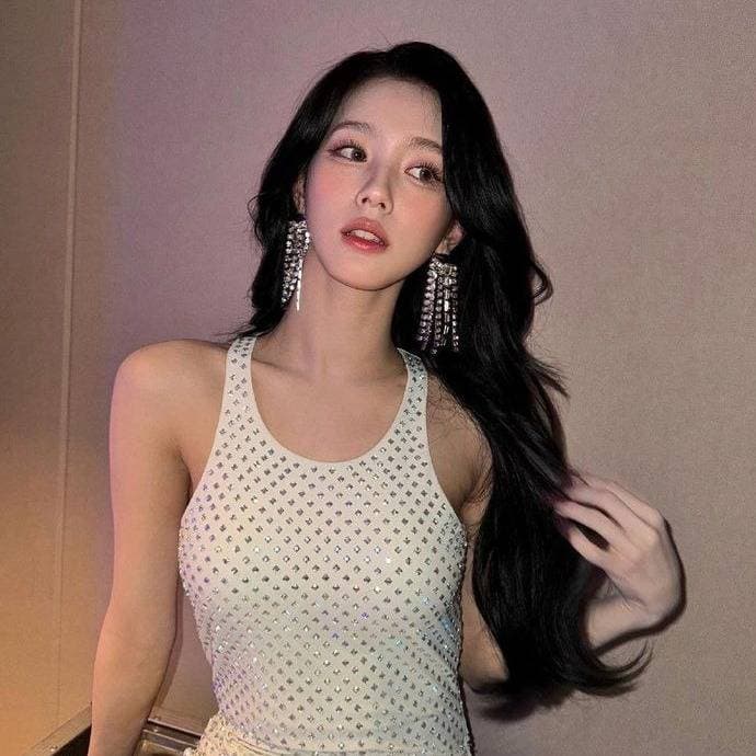 Thumbnail of Миён ((G)I-dle)