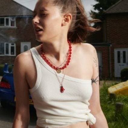 Thumbnail of Шерли Фараж