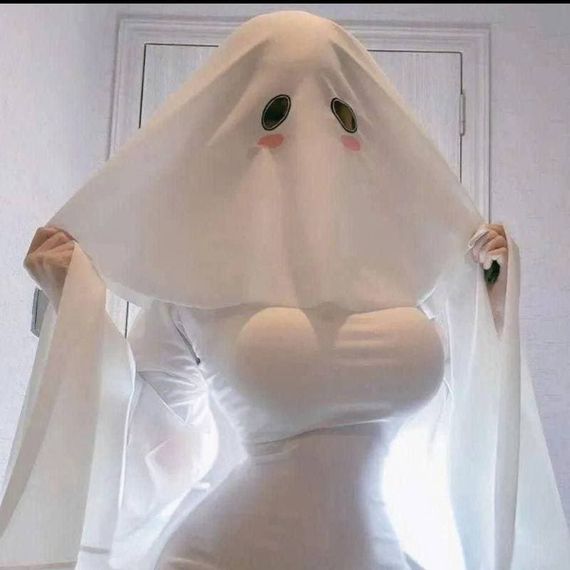 Thumbnail of ghost girl in your apartment