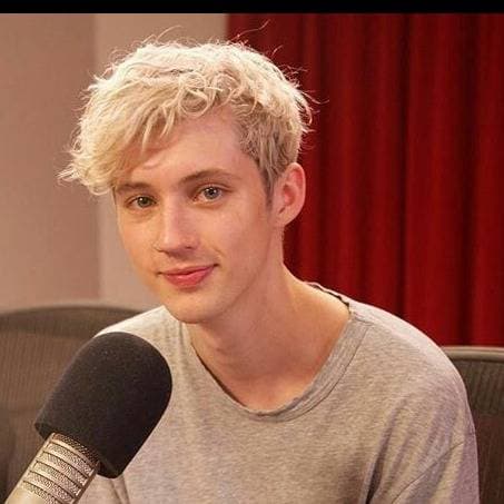 Thumbnail of Troye Sivan