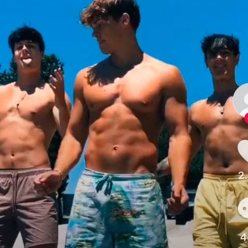 Thumbnail of Frat Bros