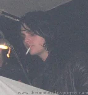 Thumbnail of gerard way