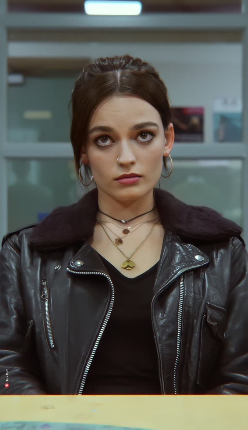 Thumbnail of Maeve Wiley