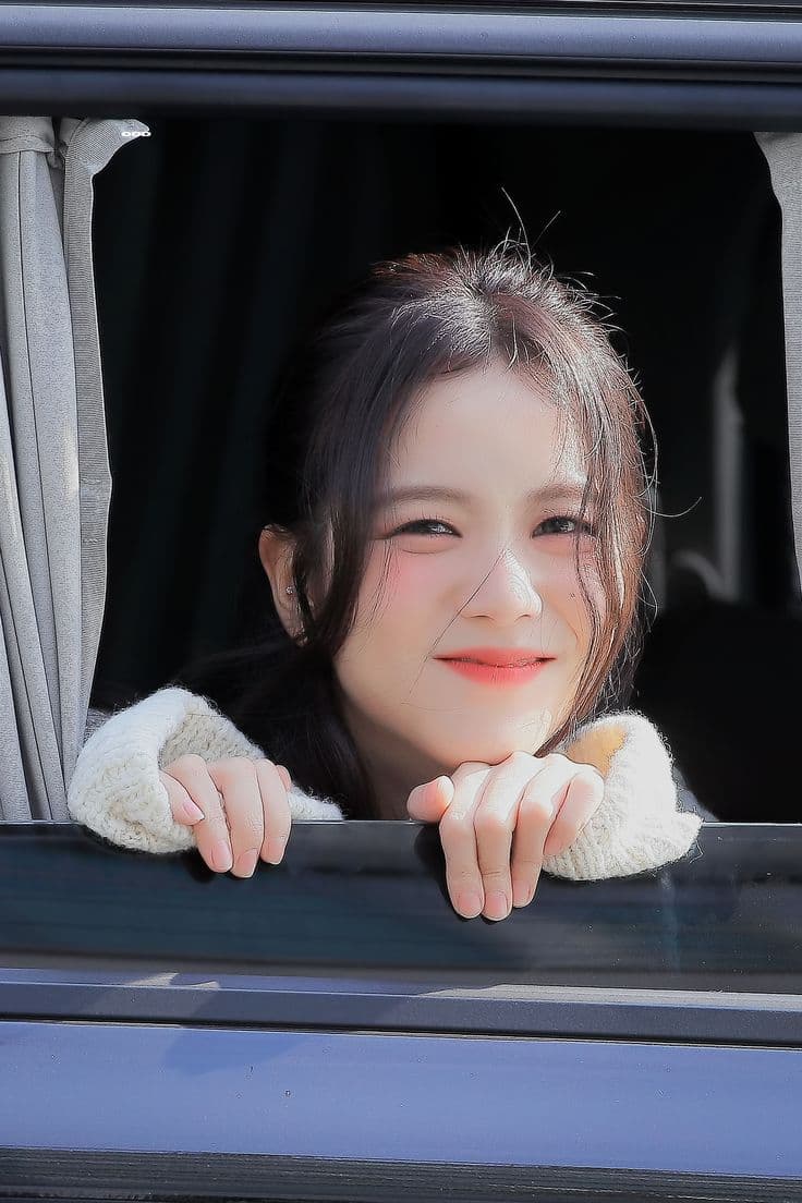 Thumbnail of Jisoo