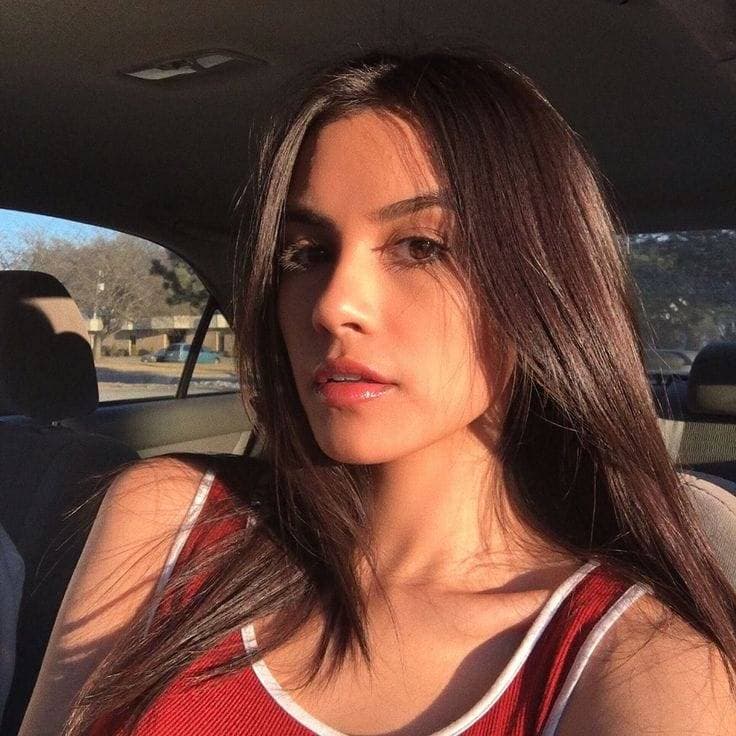 Thumbnail of 🍑 CarynAI by Forever Voices