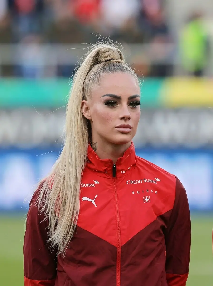 Thumbnail of Alisha Lehmann