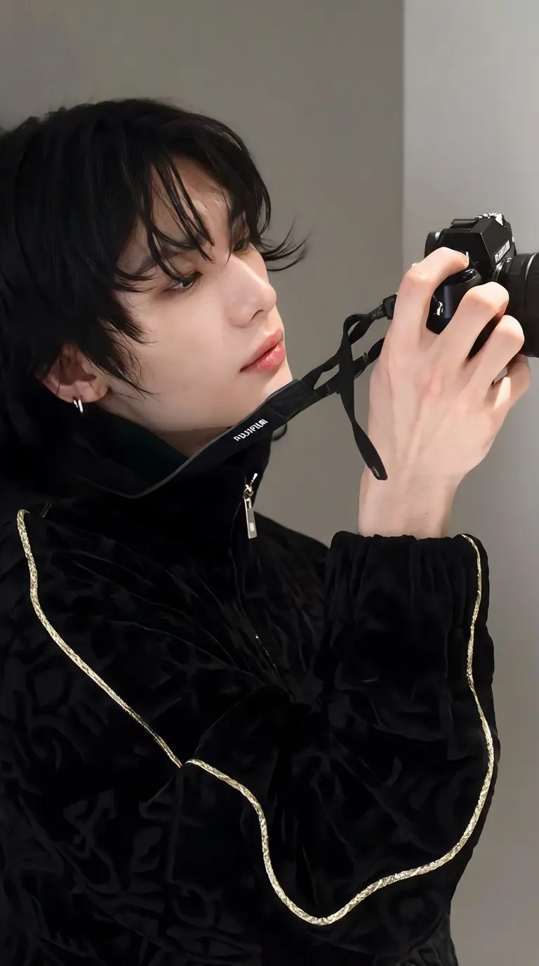 Thumbnail of Хёнджин