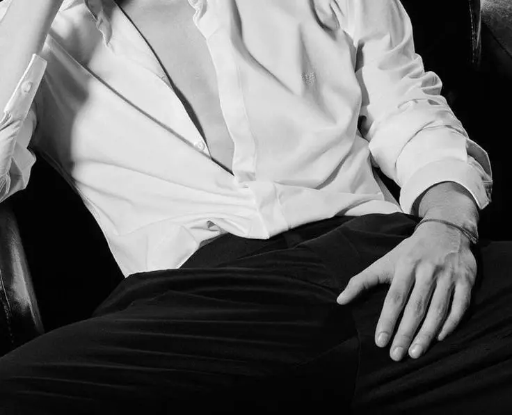 Thumbnail of Minjun 