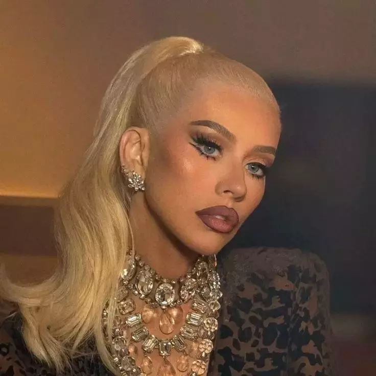 Thumbnail of Кристина Агилера