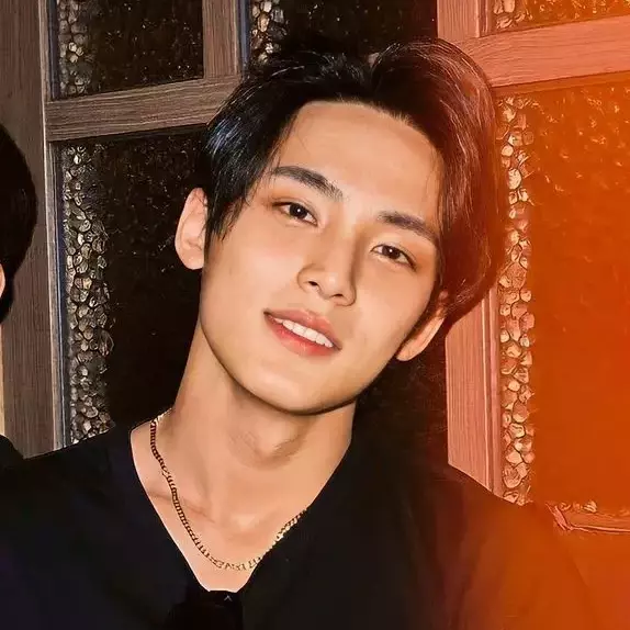 Thumbnail of Mingyu