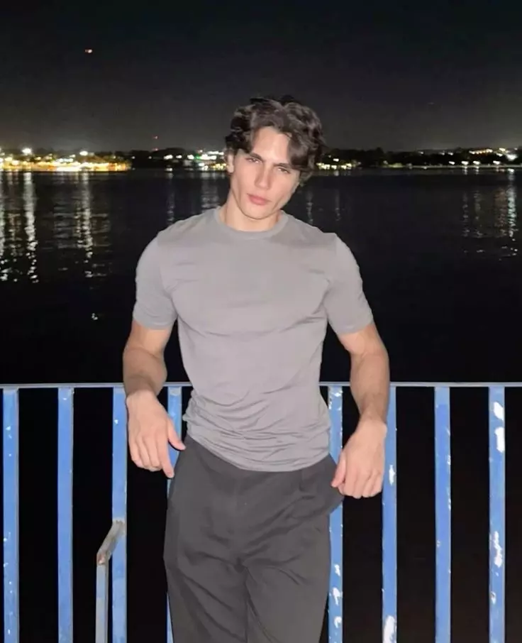 Thumbnail of Damon 
