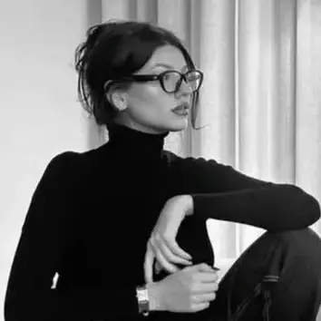 Thumbnail of Бизнесвумен