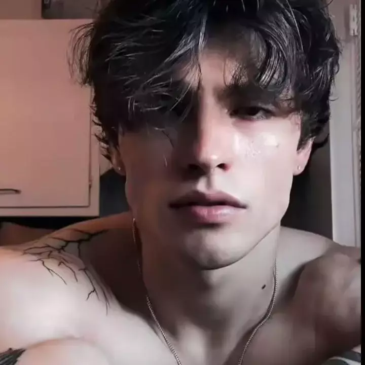 Thumbnail of Дэймон Торранс