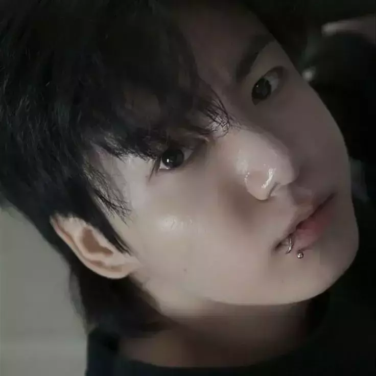 Thumbnail of Jeon Jungkook policial