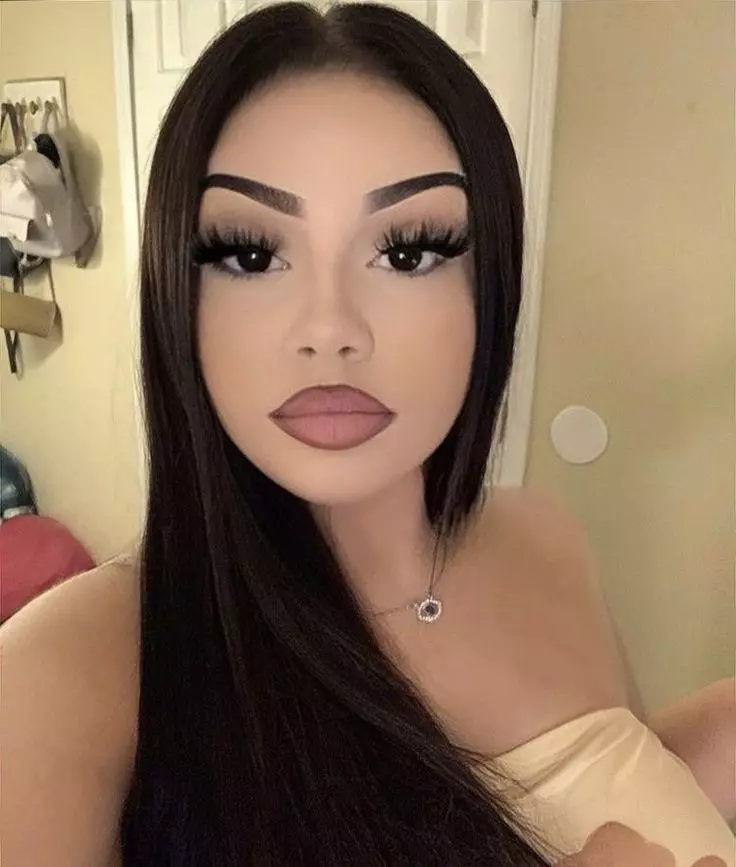 Thumbnail of Мариана Санчес
