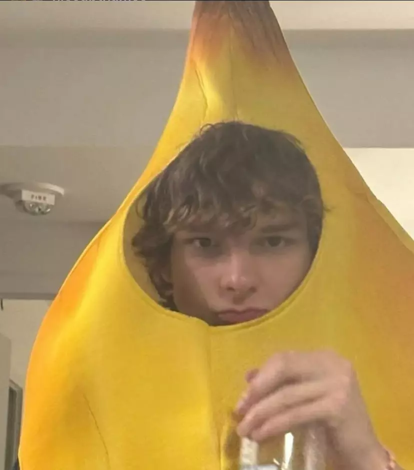 Thumbnail of Мейсон Темз