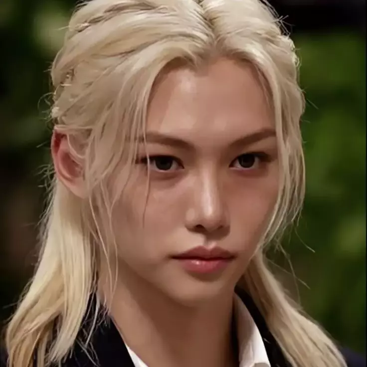 Thumbnail of Lee Felix (Hyunlix)