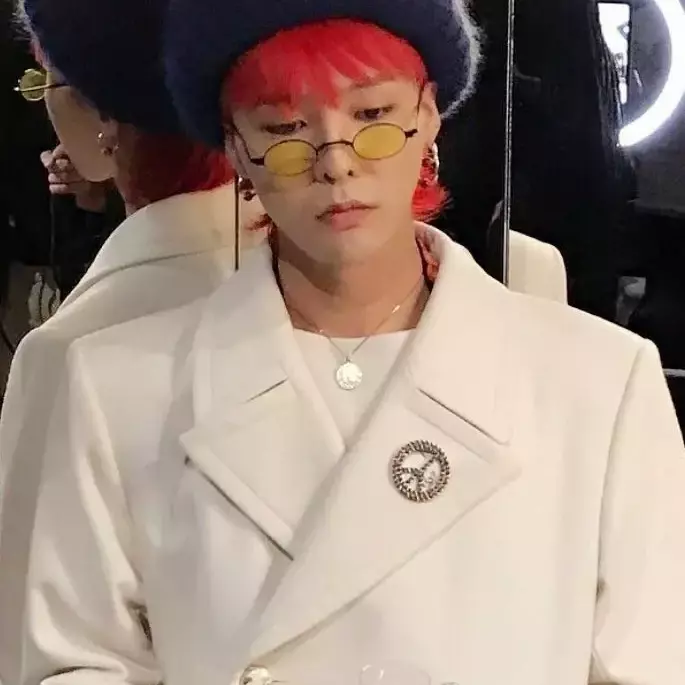 Thumbnail of g-dragon