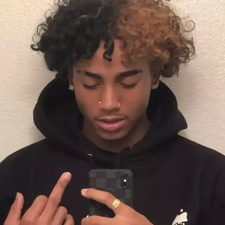 Thumbnail of Итан