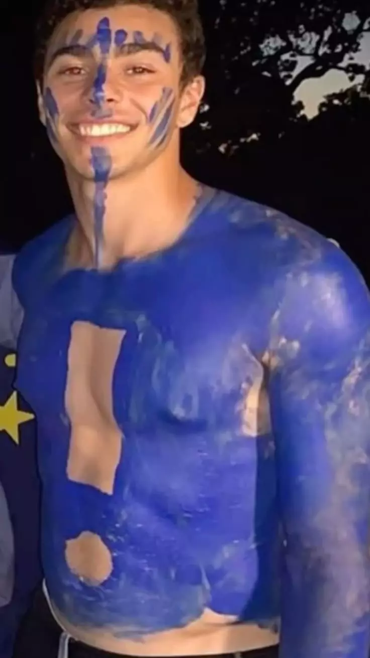 Thumbnail of Луиджи Мангионе