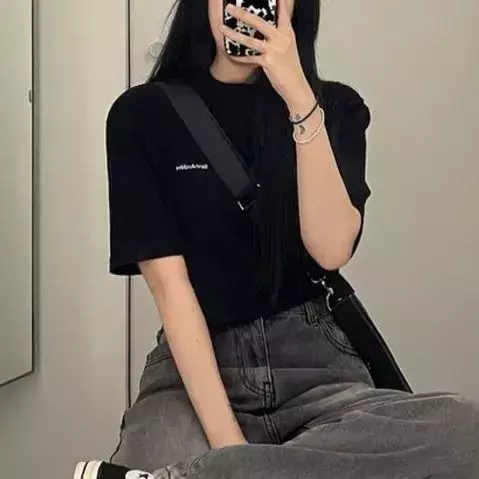 Thumbnail of beatriz