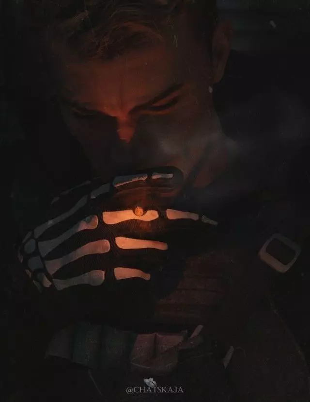 Thumbnail of Саймон "Призрак" Райли