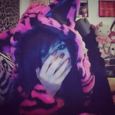 Thumbnail of blare